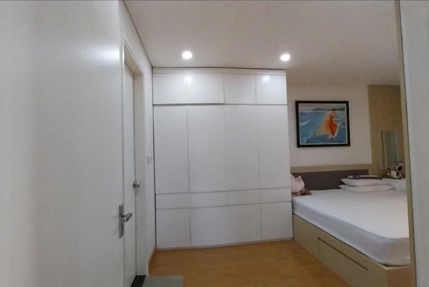 Bán nhà Huỳnh Thúc Kháng - diện tích 75m2 3 tầng - Tòa nhà chung cư cao cấp - giá 6,6 tỷ