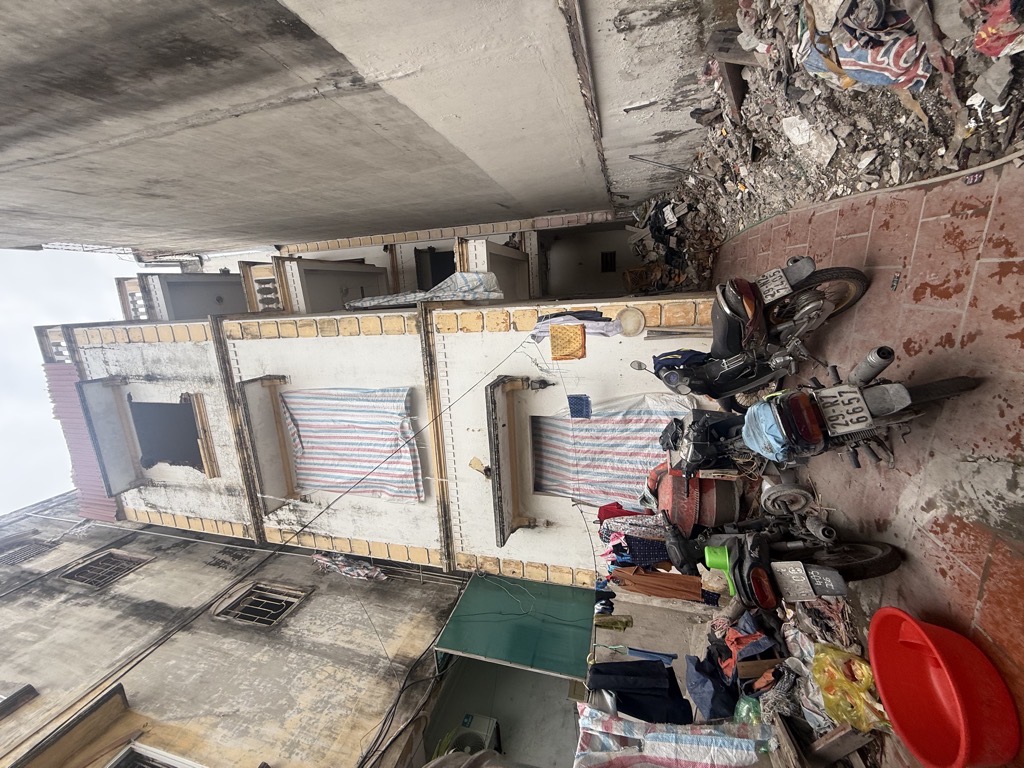 Bán nhà Minh Khai - diện tích 102m2 4 tầng - Ngõ ô tô tránh - giá 22 tỷ