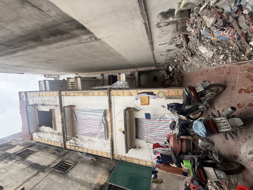 Bán nhà Minh Khai - diện tích 102m2 4 tầng - Ngõ ô tô tránh - giá 22 tỷ