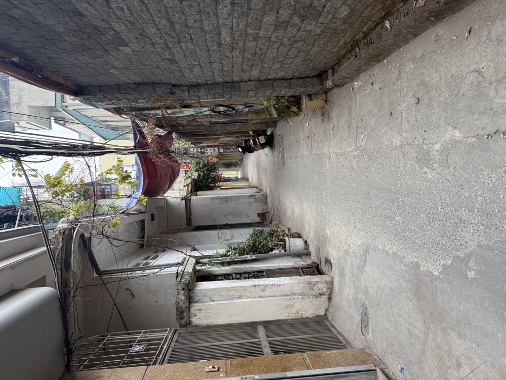 Bán nhà Minh Khai - diện tích 102m2 4 tầng - Ngõ ô tô tránh - giá 22 tỷ