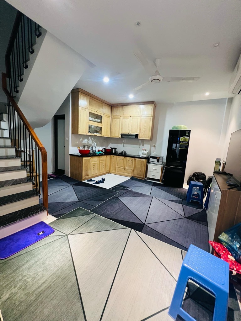 Bán nhà Chợ Khâm Thiên - diện tích 45,2m2 3 tầng - Nhà mới đập hộp - giá 7,6 tỷ