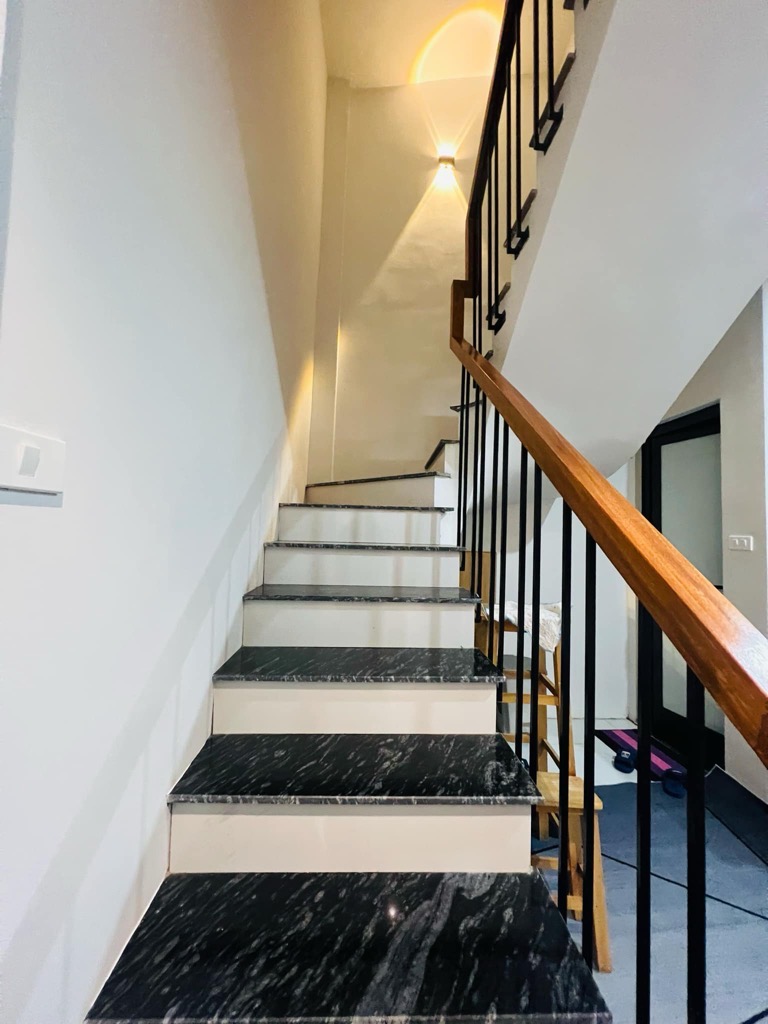 Bán nhà Chợ Khâm Thiên - diện tích 45,2m2 3 tầng - Nhà mới đập hộp - giá 7,6 tỷ