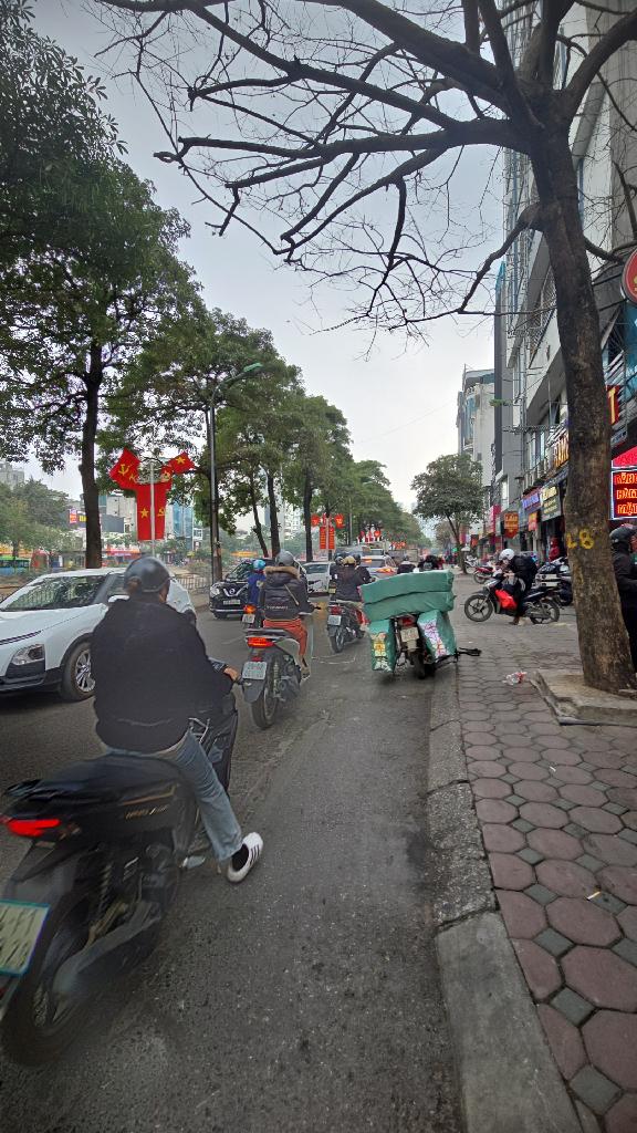 Bán nhà Khương Đình - diện tích 39m2 2 tầng - gần phố - giá 3,2 tỷ