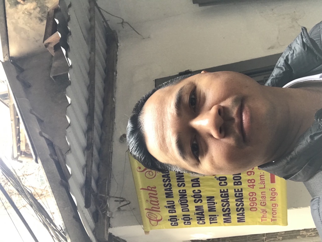 Bán nhà Nguyễn Khuyến - diện tích 28m2 1 tầng - Nhà lô góc, cấp 4 có gác xép - giá 2,8 tỷ