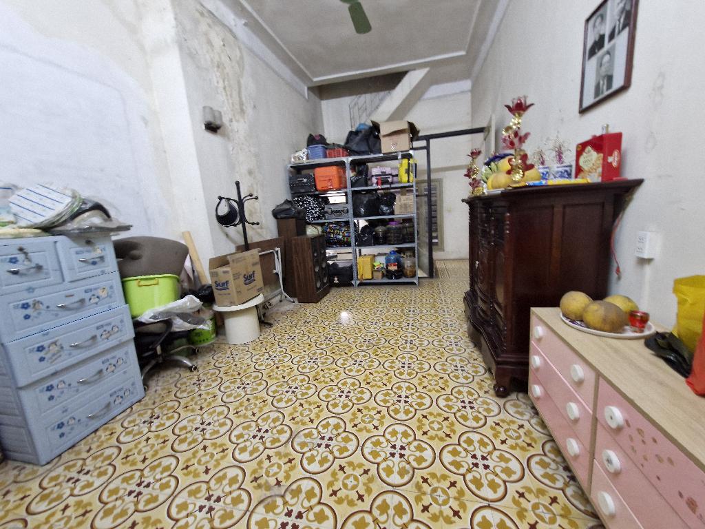 Bán nhà Lương Yên - diện tích 54m2 3 tầng - Sát trường học, kinh doanh tốt - giá 13,3 tỷ