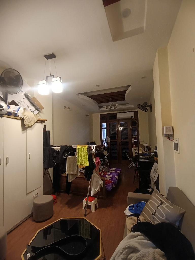 Bán nhà Tương Mai - diện tích 43.2m2 5 tầng - Ô TÔ ĐỖ CỬA - giá 18,6 tỷ