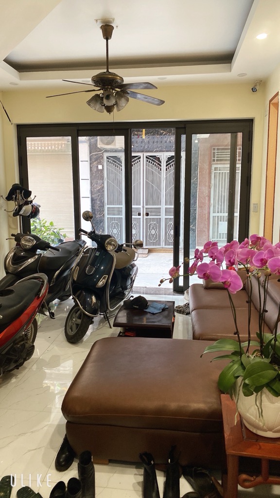 Bán nhà Dương Văn Bé - diện tích 42.5m2 5 tầng - PHÂN LÔ Ô TÔ TRÁNH ĐỖ NGÀY ĐÊM - giá 15 tỷ