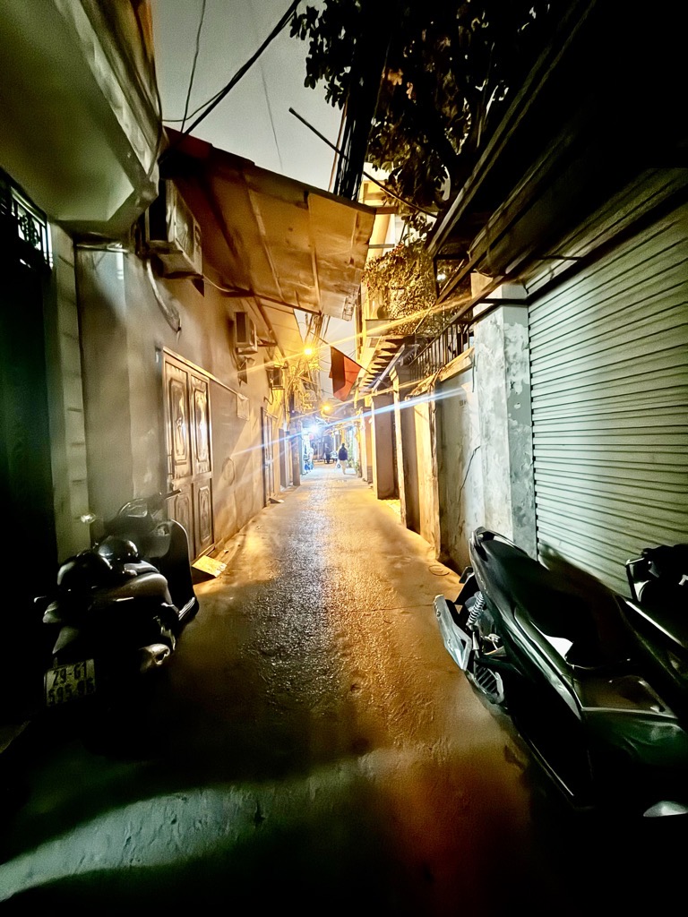 Bán nhà Mai Động - diện tích 42m2 5 tầng - Ô TÔ - KINH DOANH - giá 8,5 tỷ