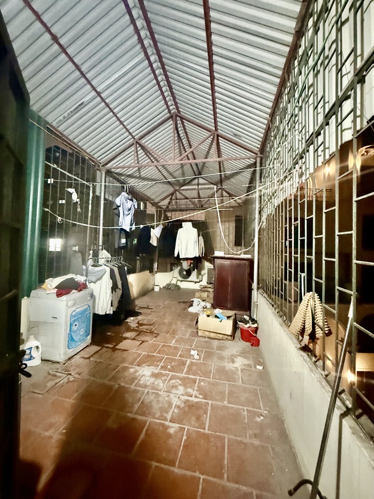 Bán nhà Mai Động - diện tích 42m2 5 tầng - Ô TÔ - KINH DOANH - giá 8,5 tỷ