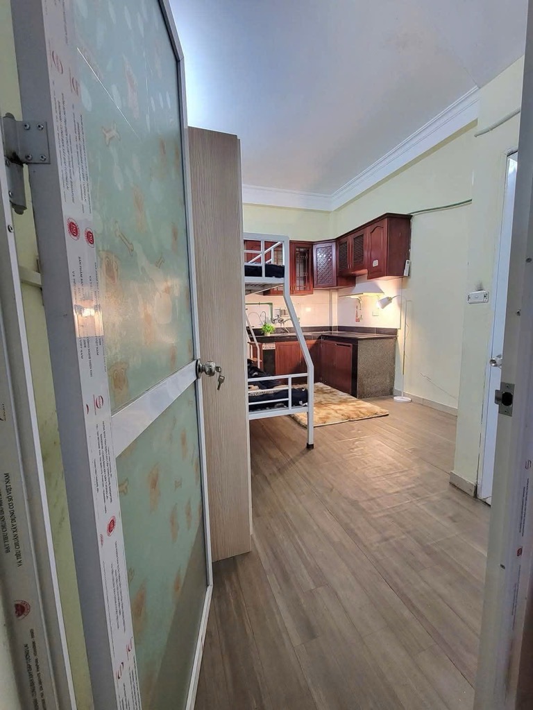 Bán nhà Mai Động - diện tích 42m2 5 tầng - Ô TÔ - KINH DOANH - giá 8,5 tỷ