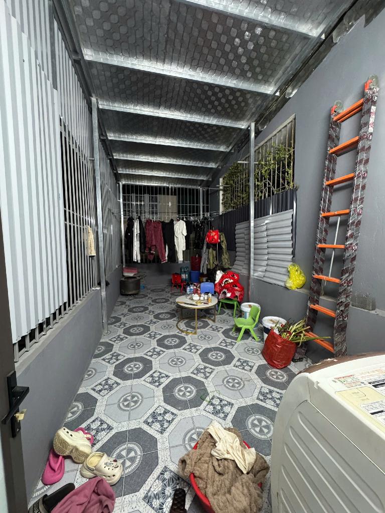 Bán nhà Ngõ Gốc Đề - diện tích 39,7m2 5 tầng - Nhà hoàn thiện long lanh, nội thất cao cấp - giá 13,5 tỷ