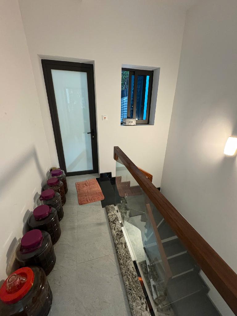 Bán nhà Ngõ Gốc Đề - diện tích 39,7m2 5 tầng - Nhà hoàn thiện long lanh, nội thất cao cấp - giá 13,5 tỷ