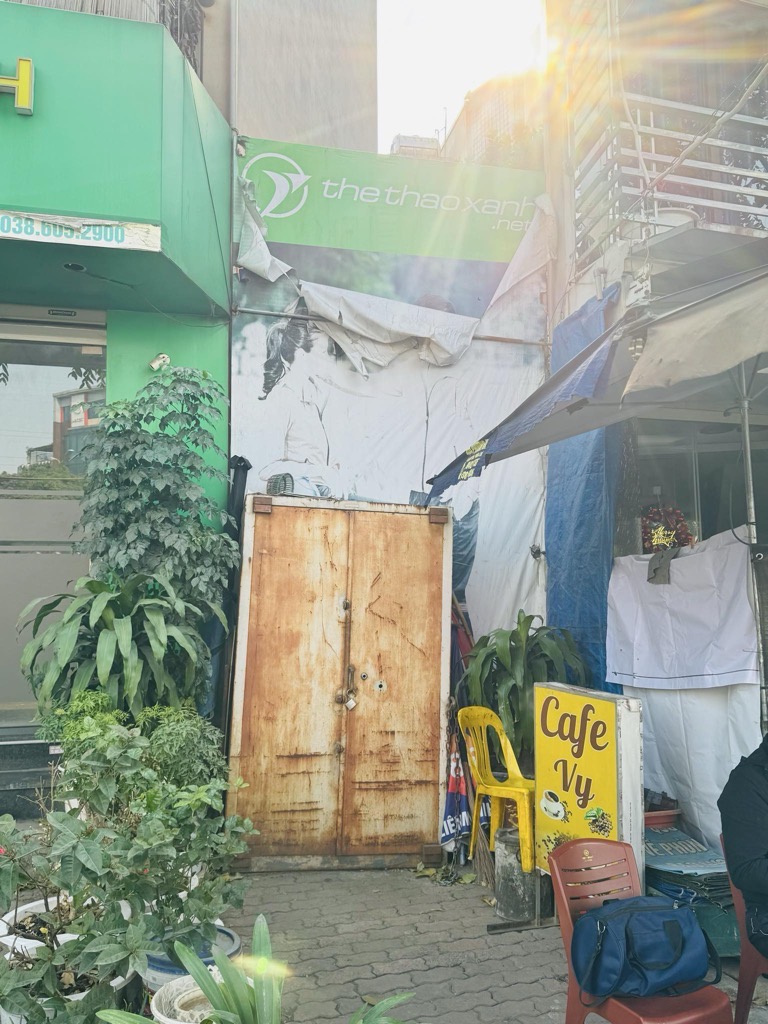 Bán nhà Trần Khát Chân - diện tích 48m2 1 tầng - Mặt phố VIP - giá 15,2 tỷ