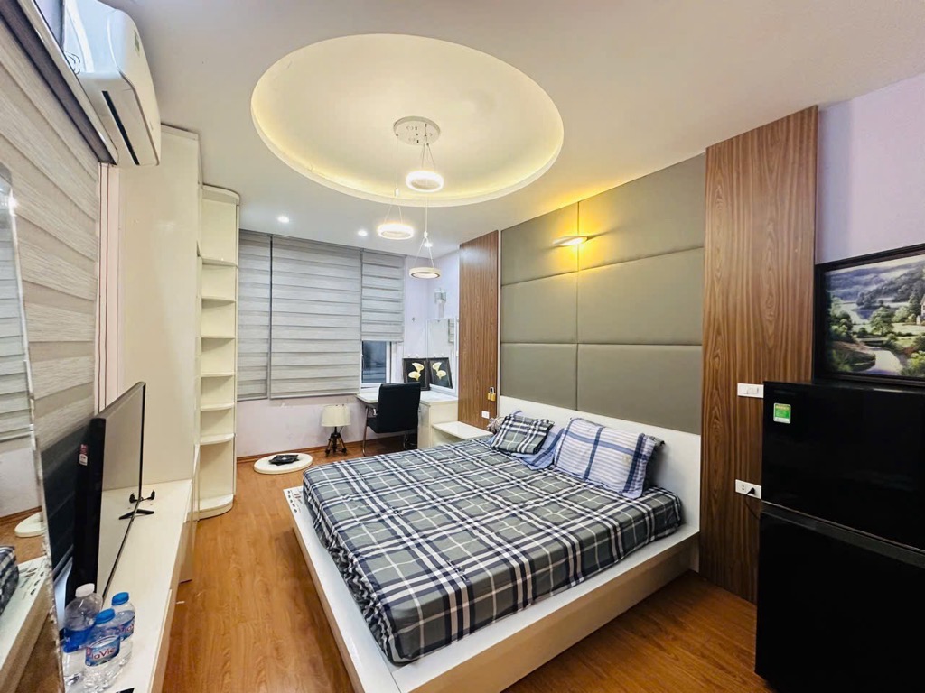 Bán nhà Trần Khát Chân - diện tích 35m2 5 tầng - Lô góc - giá 15 tỷ