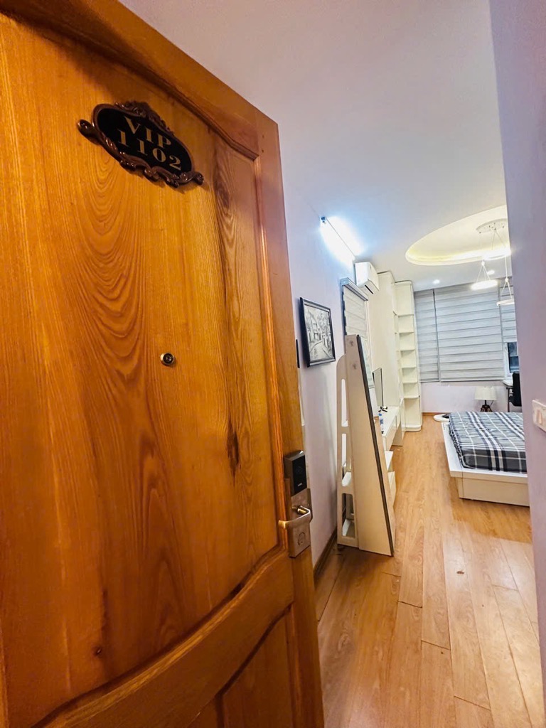 Bán nhà Trần Khát Chân - diện tích 35m2 5 tầng - Lô góc - giá 15 tỷ