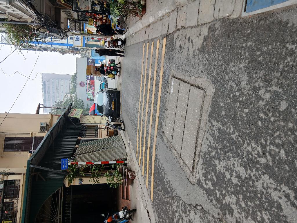 Bán nhà Pháo Đài Láng - diện tích 69.1m2 5 tầng - Mặt ngõ to, thông - giá 23,5 tỷ