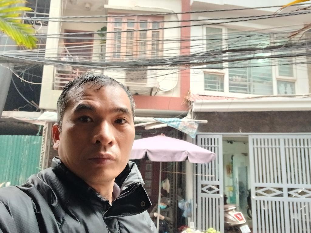 Bán nhà Pháo Đài Láng - diện tích 69.1m2 5 tầng - Mặt ngõ to, thông - giá 23,5 tỷ