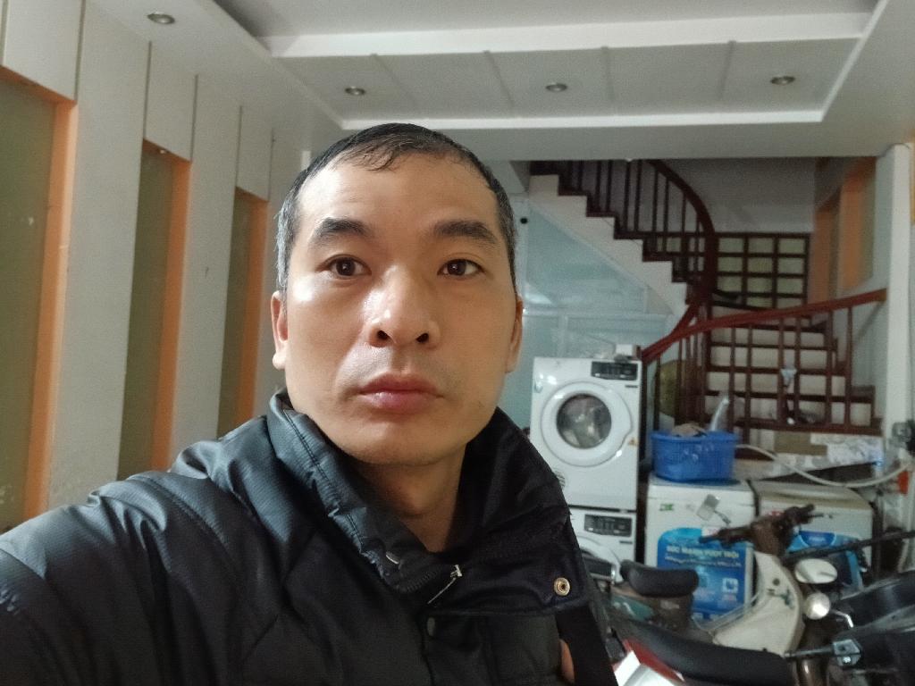 Bán nhà Pháo Đài Láng - diện tích 69.1m2 5 tầng - Mặt ngõ to, thông - giá 23,5 tỷ