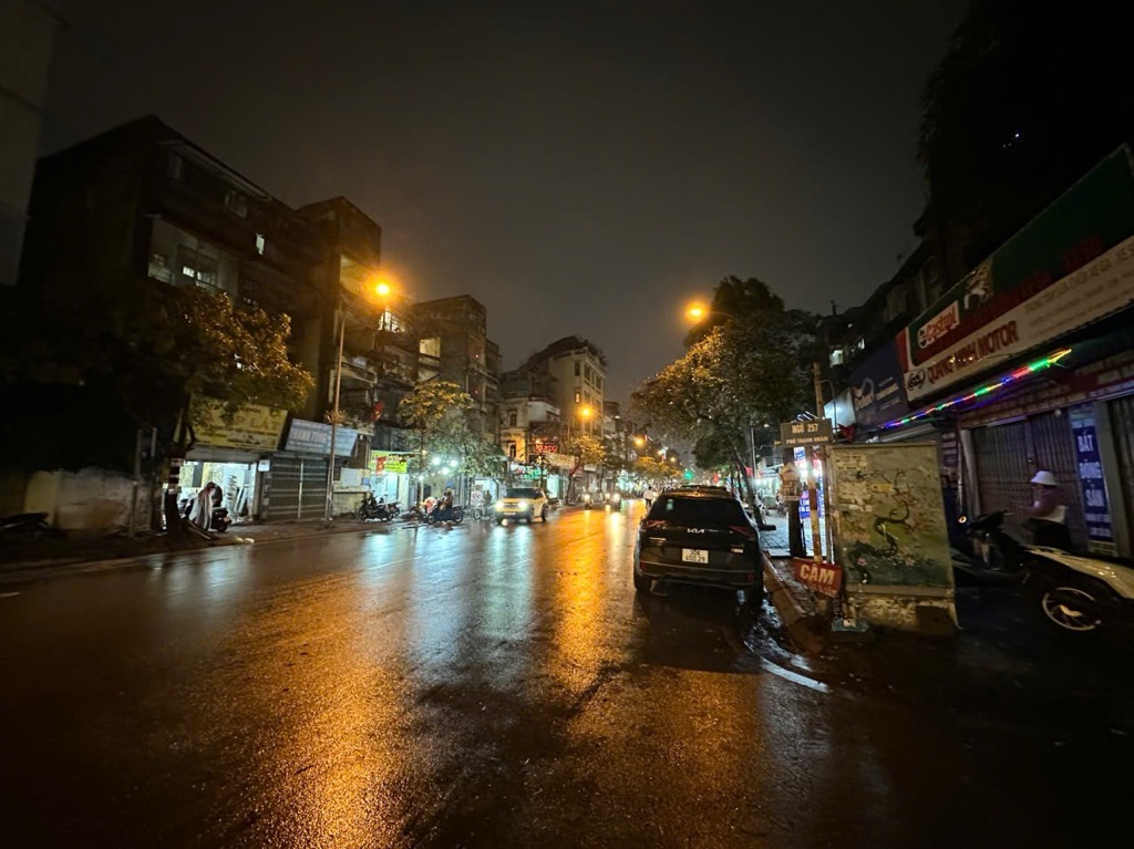 Bán nhà Thanh Nhàn - diện tích 80m2 4 tầng - ô tô đỗ cửa - giá 21,5 tỷ