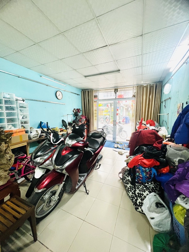 Bán nhà Bạch Đằng - diện tích 71m2 2 tầng - MẶT PHỐ KINH DOANH SẦM UẤT - giá 8,5 tỷ