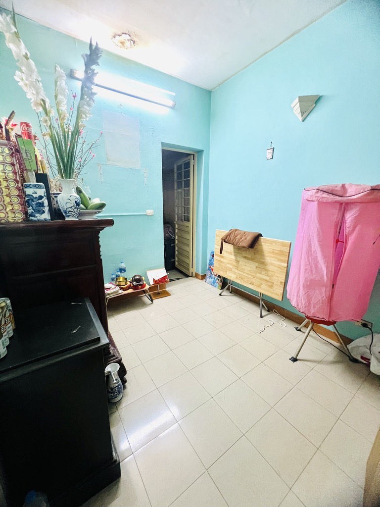 Bán nhà Bạch Đằng - diện tích 71m2 2 tầng - MẶT PHỐ KINH DOANH SẦM UẤT - giá 8,5 tỷ