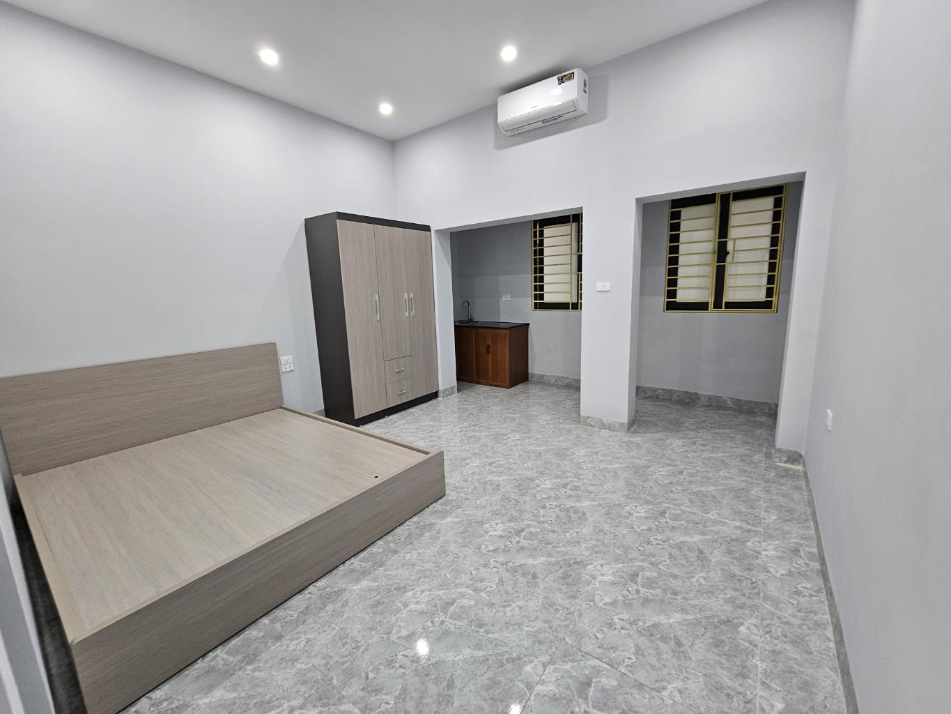 Bán nhà Ngõ Đoàn Kết - diện tích 103m2 3 tầng - Nhà đẹp hiếm có - giá 16,8 tỷ