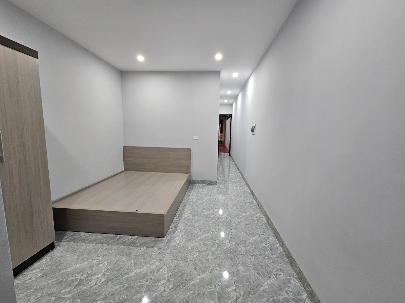 Bán nhà Ngõ Đoàn Kết - diện tích 103m2 3 tầng - Nhà đẹp hiếm có - giá 16,8 tỷ