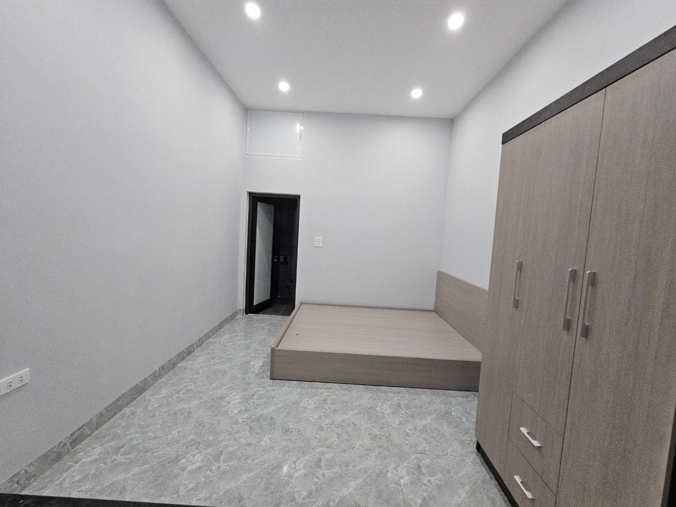 Bán nhà Ngõ Đoàn Kết - diện tích 103m2 3 tầng - Nhà đẹp hiếm có - giá 16,8 tỷ