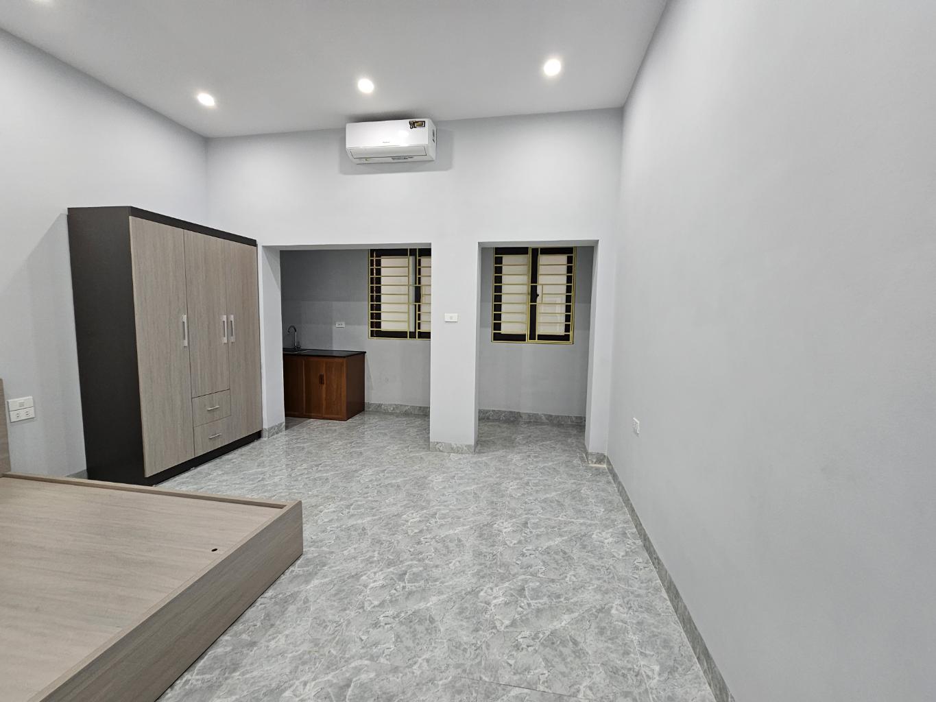 Bán nhà Ngõ Đoàn Kết - diện tích 103m2 3 tầng - Nhà đẹp hiếm có - giá 16,8 tỷ