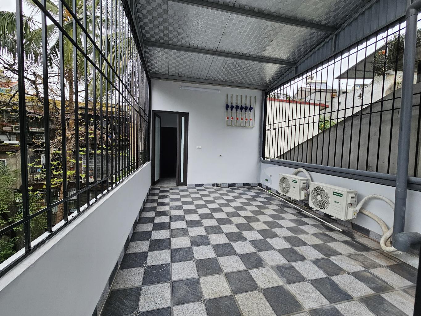 Bán nhà Ngõ Đoàn Kết - diện tích 103m2 3 tầng - Nhà đẹp hiếm có - giá 16,8 tỷ