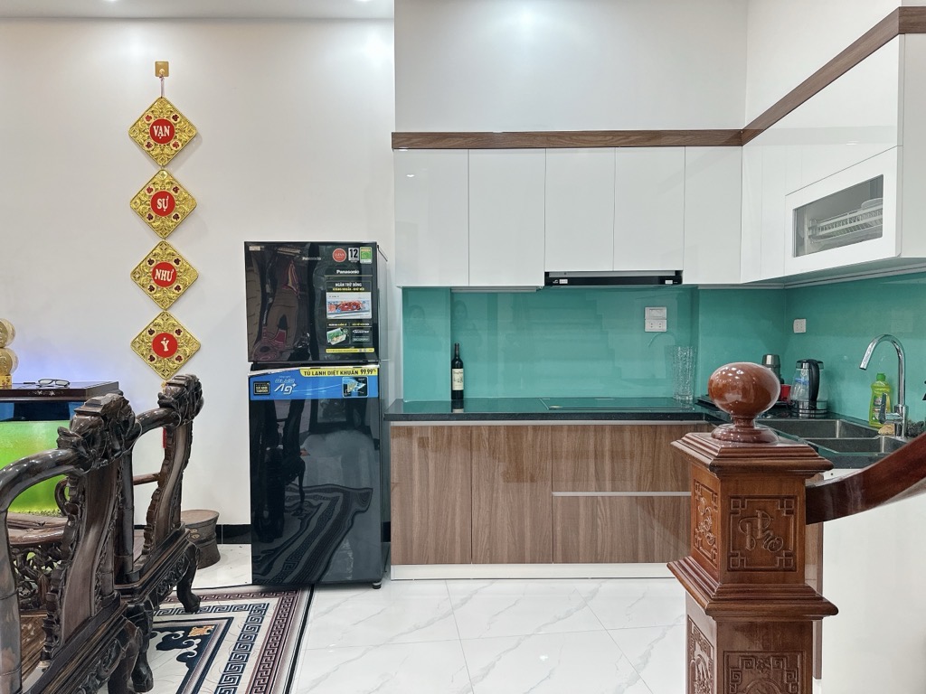 Bán nhà Kim Ngưu - diện tích 33m2 5 tầng - Ô TÔ TRÁNH - giá 10,5 tỷ