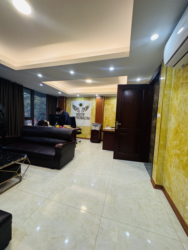 Bán nhà Trường Chinh - diện tích 38m2 7 tầng - Nhà đẹp long lanh, thang máy - giá 16,9 tỷ