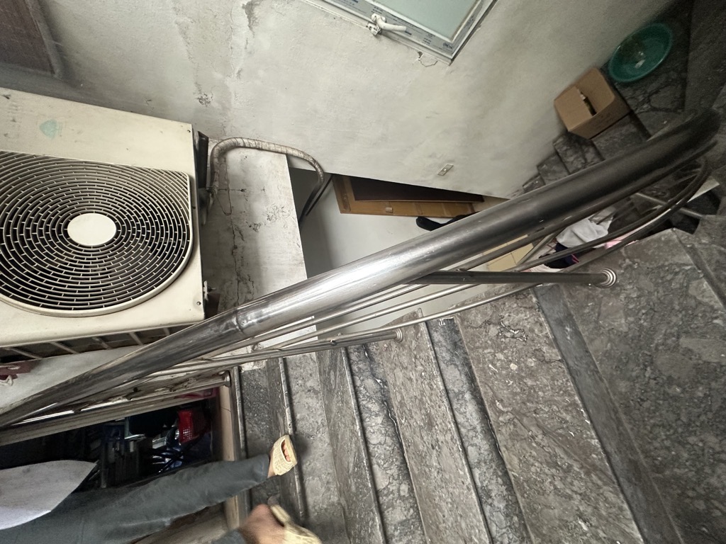 Bán nhà Thịnh Hào3 - diện tích 32m2 4 tầng - Ngõ xe ba gác - giá 5,9 tỷ