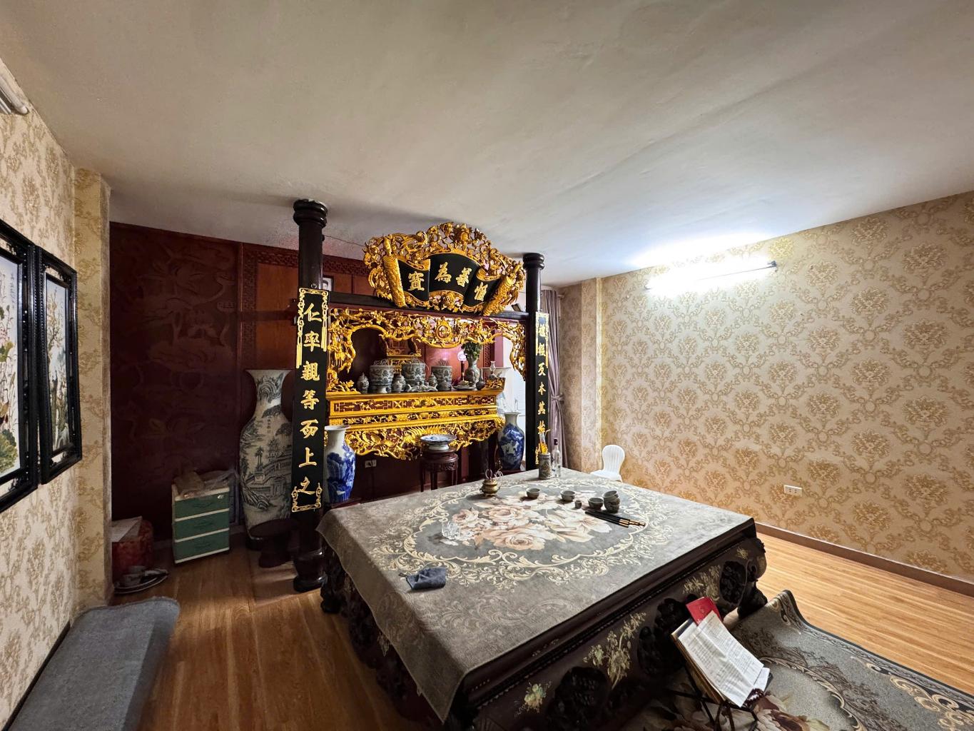 Bán nhà Láng - diện tích 63.4m2 4 tầng - Ô tô đỗ cách 15m - giá 17,8 tỷ