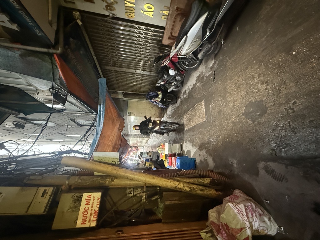 Bán nhà Hoà Bình - diện tích 53.2m2 4 tầng - Sổ đỏ chính chủ - giá 15,8 tỷ