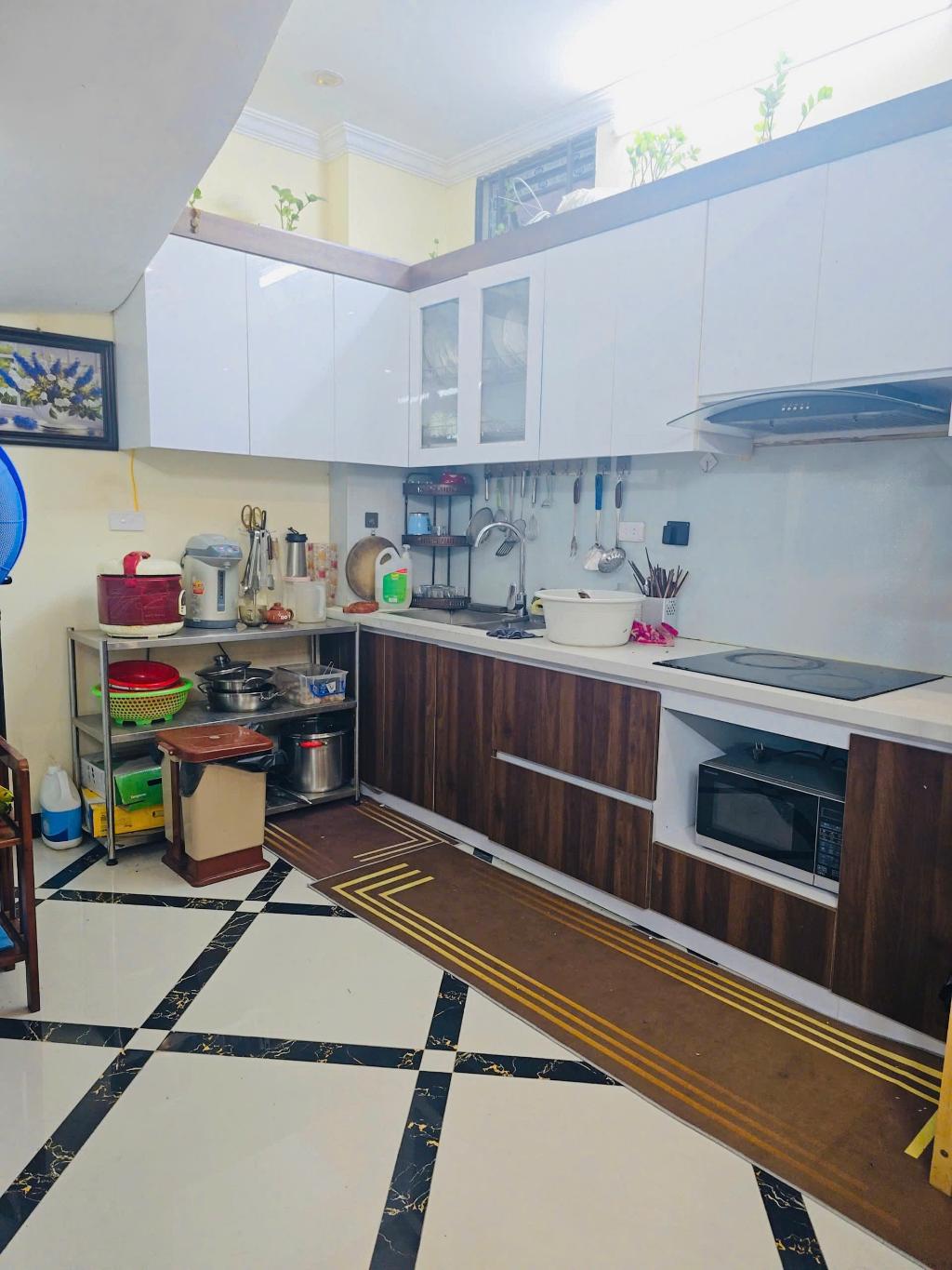 Bán nhà Hoàng Mai - diện tích 41.5m2 5 tầng - CĂN GÓC 3 THOÁNG - giá 11,8 tỷ