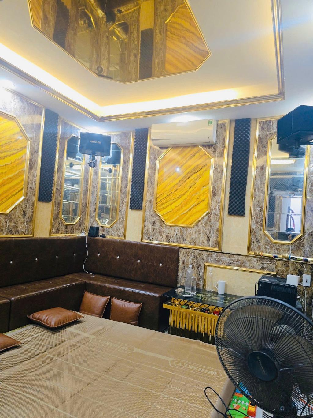 Bán nhà Hoàng Mai - diện tích 41.5m2 5 tầng - CĂN GÓC 3 THOÁNG - giá 11,8 tỷ