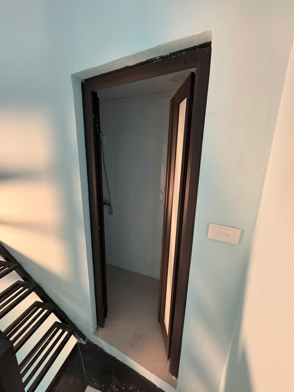 Bán nhà Lê Duẩn - diện tích 23m2 5 tầng - 2 mặt tiền - giá 6,5 tỷ