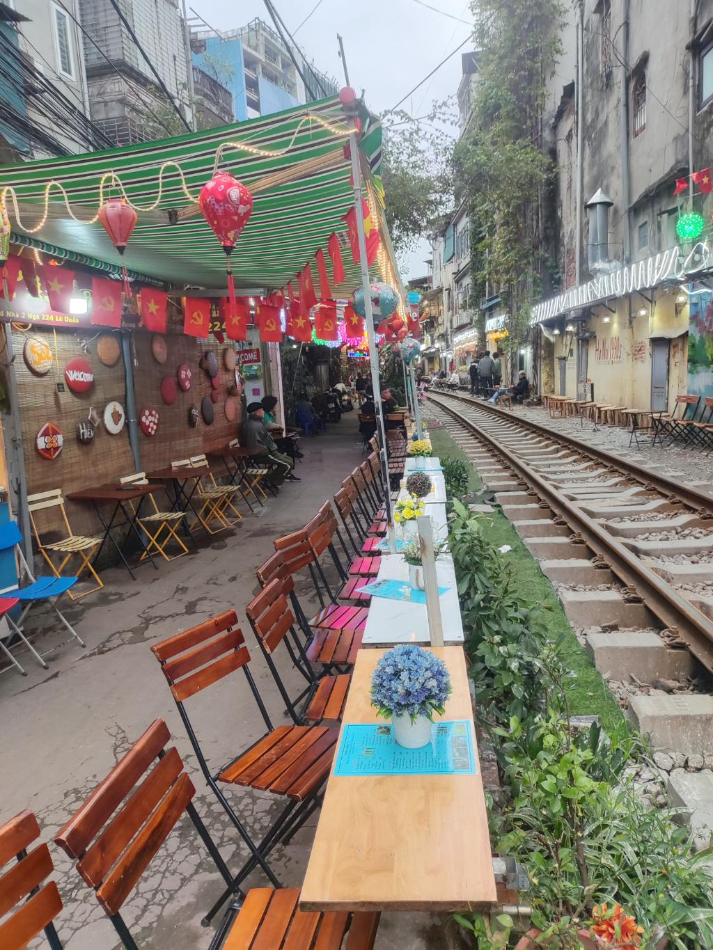 Bán nhà Lê Duẩn - diện tích 23m2 5 tầng - 2 mặt tiền - giá 6,5 tỷ