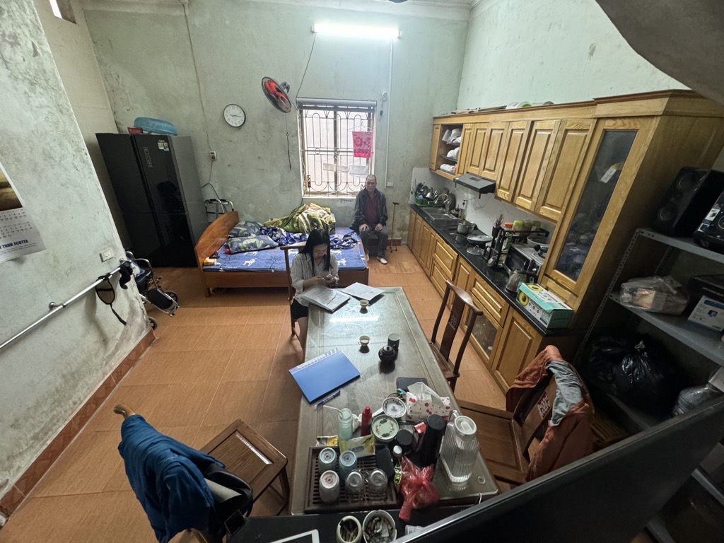 Bán nhà Nguyễn Khoái - diện tích 60m2 3 tầng - gần trường chợ - giá 7,8 tỷ