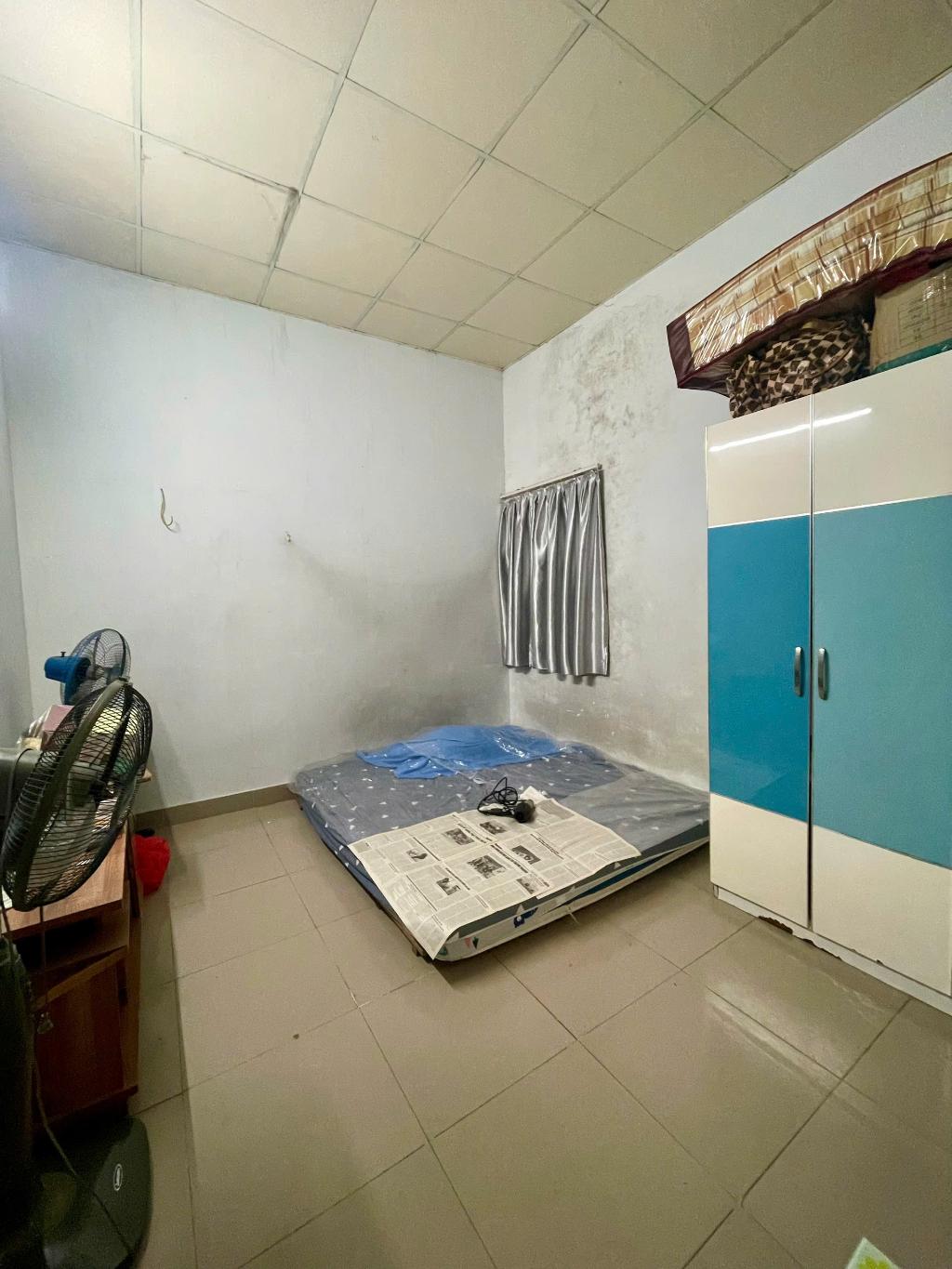 Bán nhà Hoàng Văn Thái - diện tích 40m2 3 tầng - Mặt phố vỉa hè kinh doanh ô tô tránh - giá 18,8 tỷ