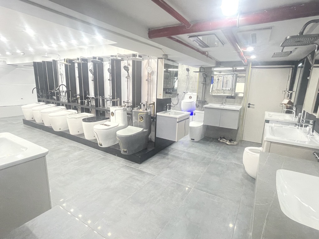 Bán nhà Tam Trinh - diện tích 135,2m2 2 tầng - Kinh doanh đỉnh - giá 10,8 tỷ