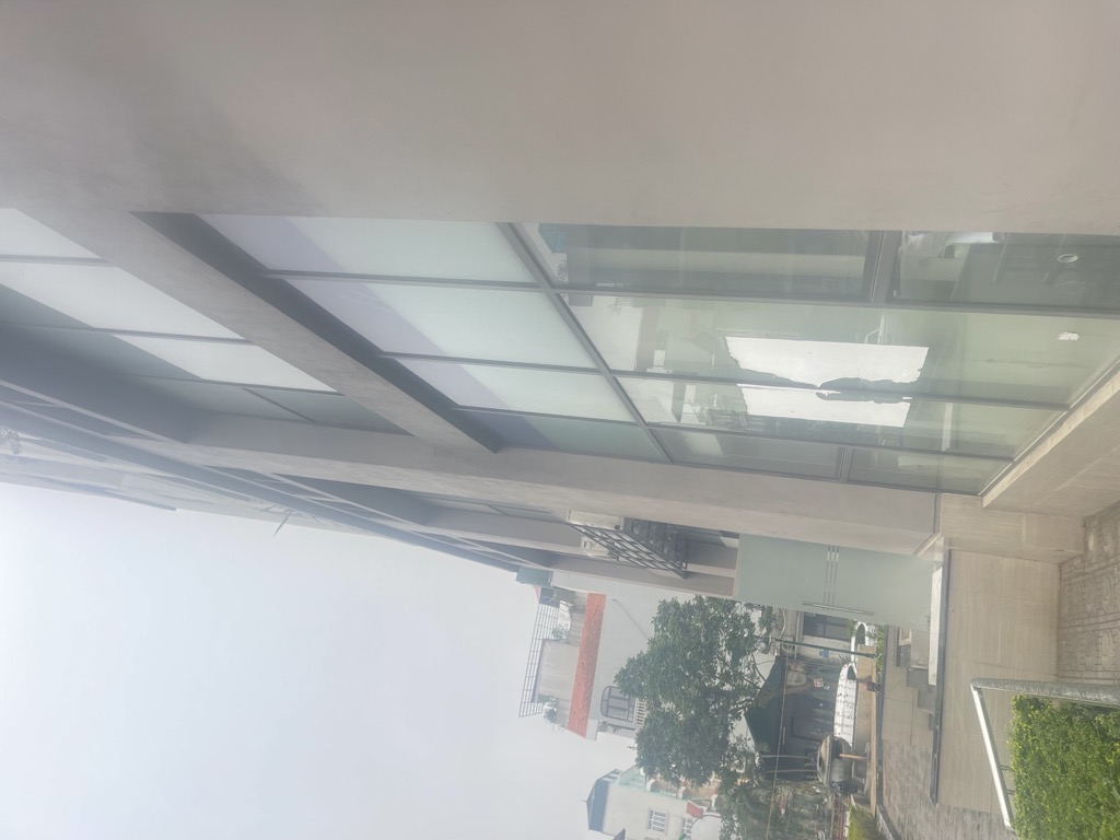 Bán nhà Tam Trinh - diện tích 135,2m2 2 tầng - Kinh doanh đỉnh - giá 10,8 tỷ