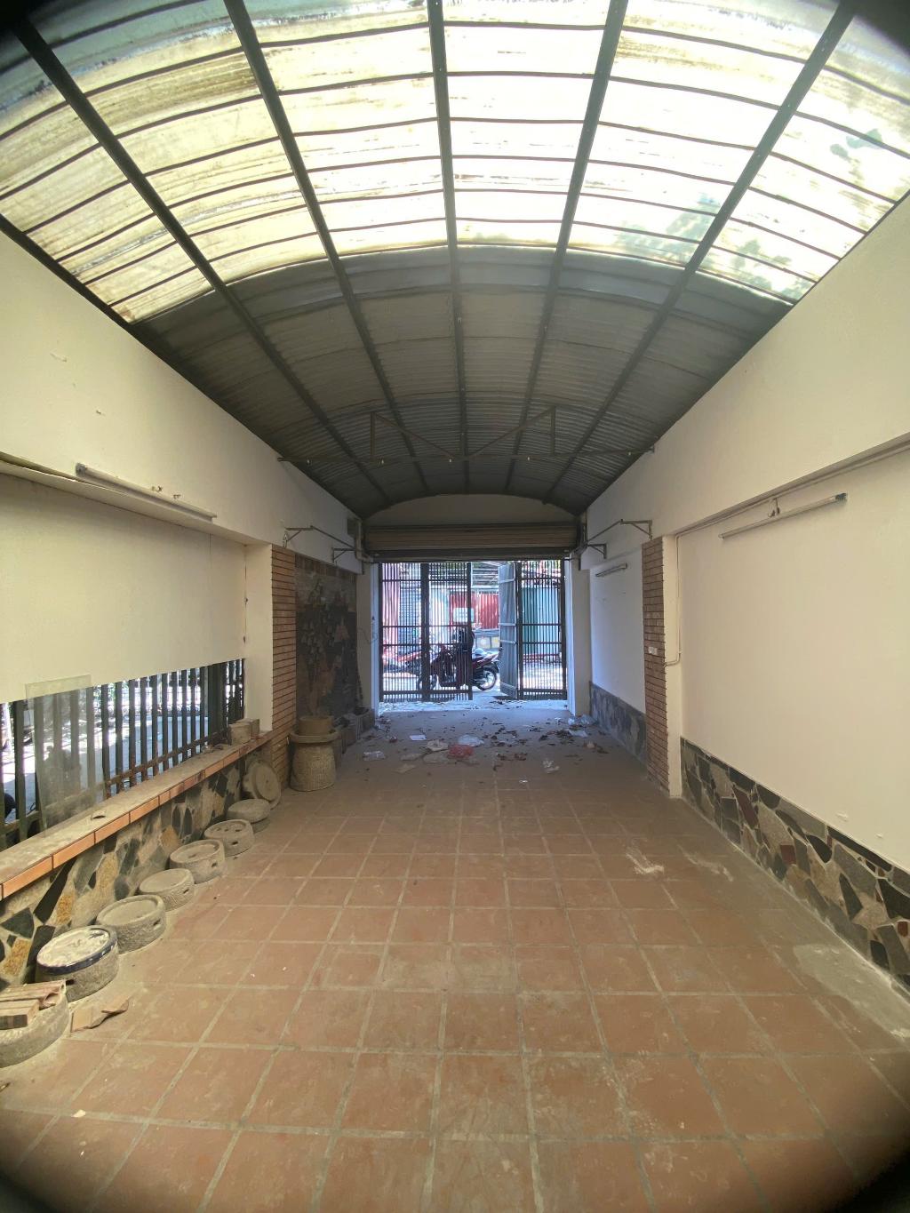 Bán nhà Nguyễn Trãi - diện tích 54m2 4 tầng - Mặt phố kinh doanh nhộn nhịp - giá 11 tỷ