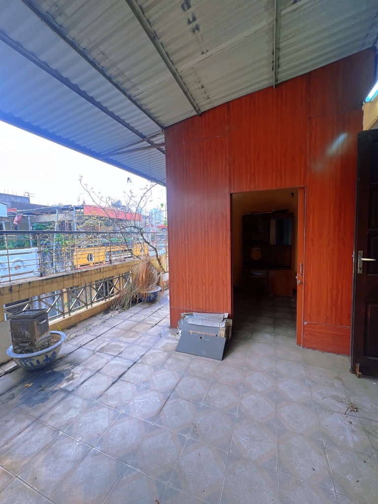 Bán nhà Thịnh Quang - diện tích 98m2 4 tầng - ô tô qua nhà - giá 22,5 tỷ