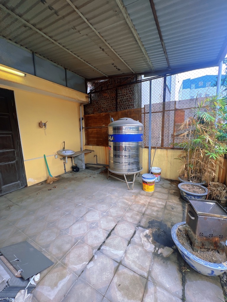 Bán nhà Thịnh Quang - diện tích 98m2 4 tầng - ô tô qua nhà - giá 22,5 tỷ