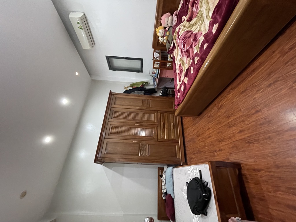 Bán nhà Quan Nhân - diện tích 62m2 4 tầng - Ô tô ngủ trong nhà - giá 16,6 tỷ