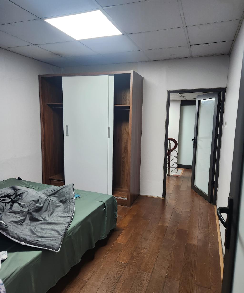 Bán nhà Thanh Xuân Bắc - diện tích 28,4m2 3 tầng - Mặt ngõ ô tô tránh - giá 2,3 tỷ