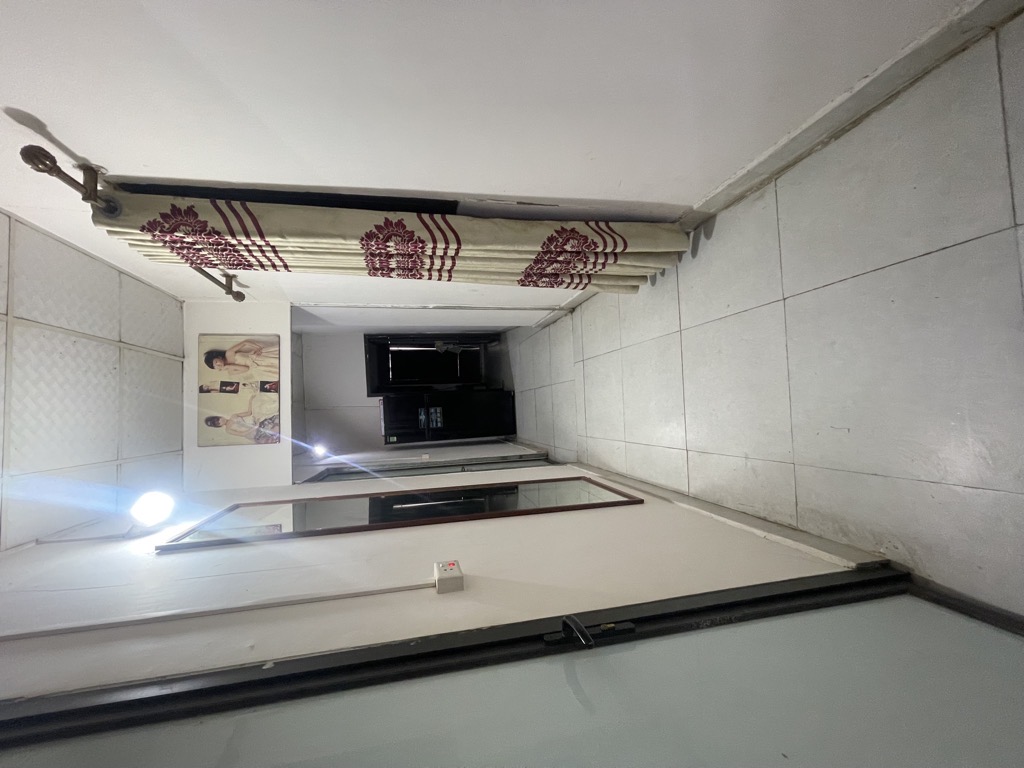 Bán nhà Vĩnh Hưng - diện tích 150m2 1 tầng - ô tô tránh - giá 4,5 tỷ