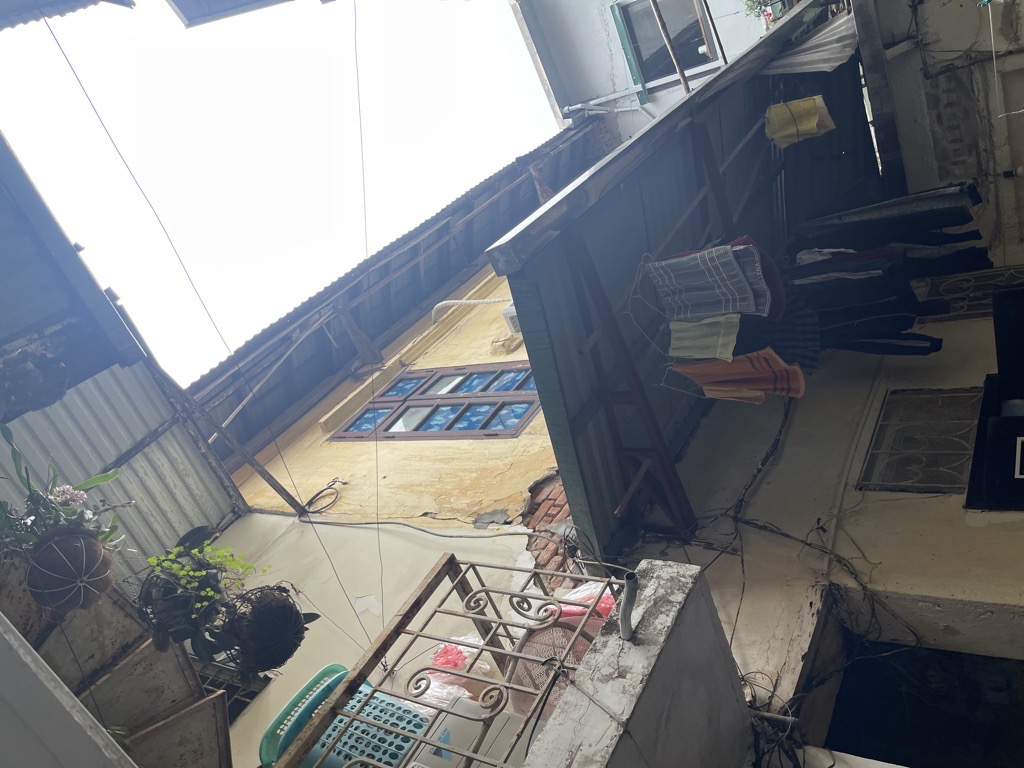 Bán nhà Thiền Quang - diện tích 16.3m2 2 tầng - ô tô đỗ cửa - giá 2,3 tỷ